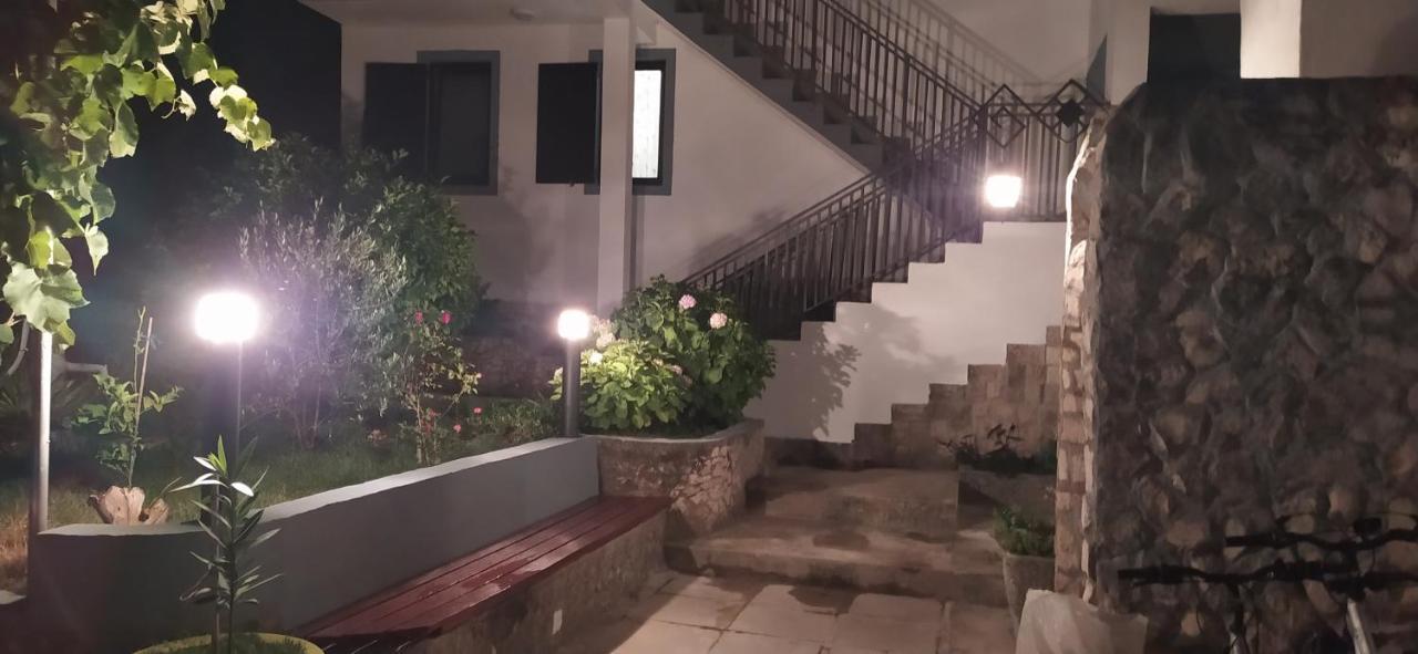 Apartment Lavanda Nova Ražanj エクステリア 写真