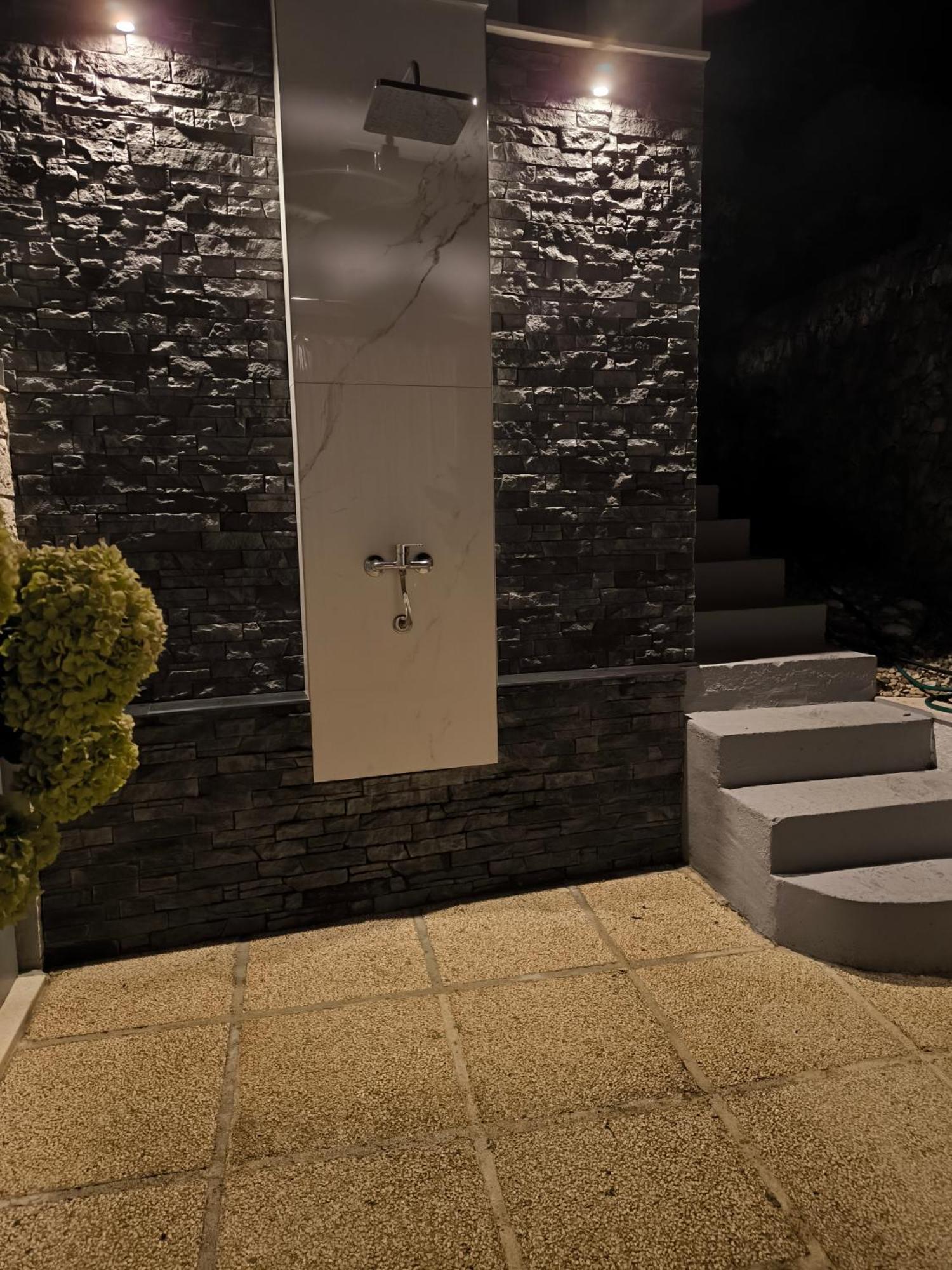 Apartment Lavanda Nova Ražanj エクステリア 写真